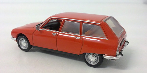 Universal Hobbies 1/43 Citroën GS Special Break 1975